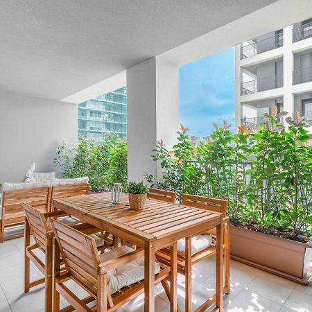 Modern With Terrace & Garage By Ndp Rent Apartment มิลาน ภายนอก รูปภาพ